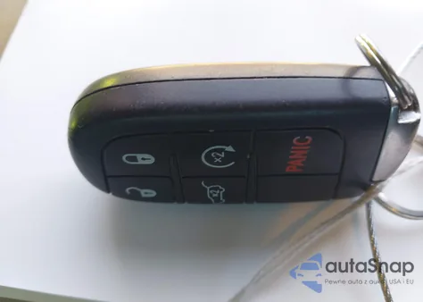 2019 Jeep Grand Cherokee High Altitude 4X4 from USA, damaged, VIN 1C4RJFCG4KC759333